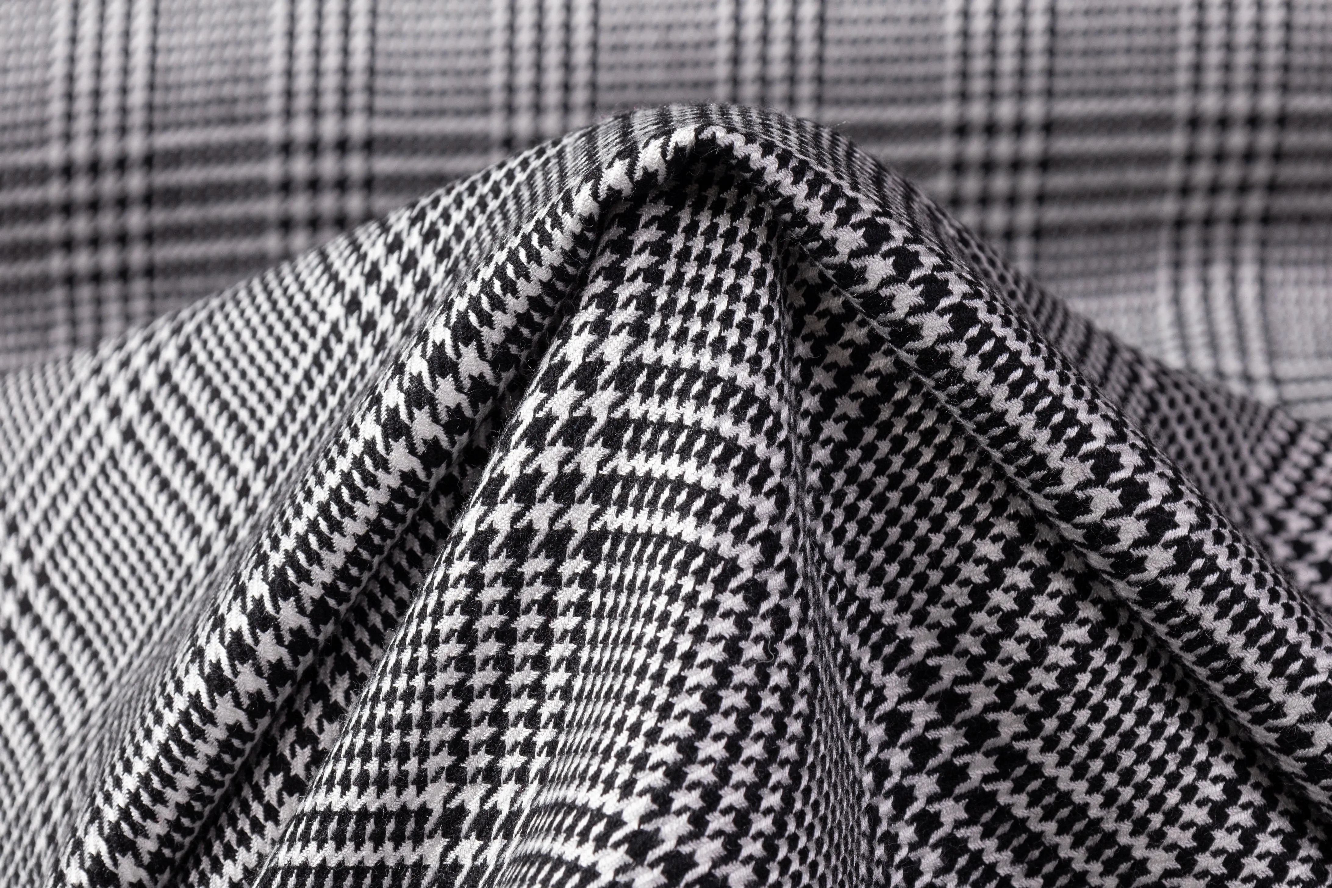 Glen Check Italian Wool Viscose Suiting - Black / White