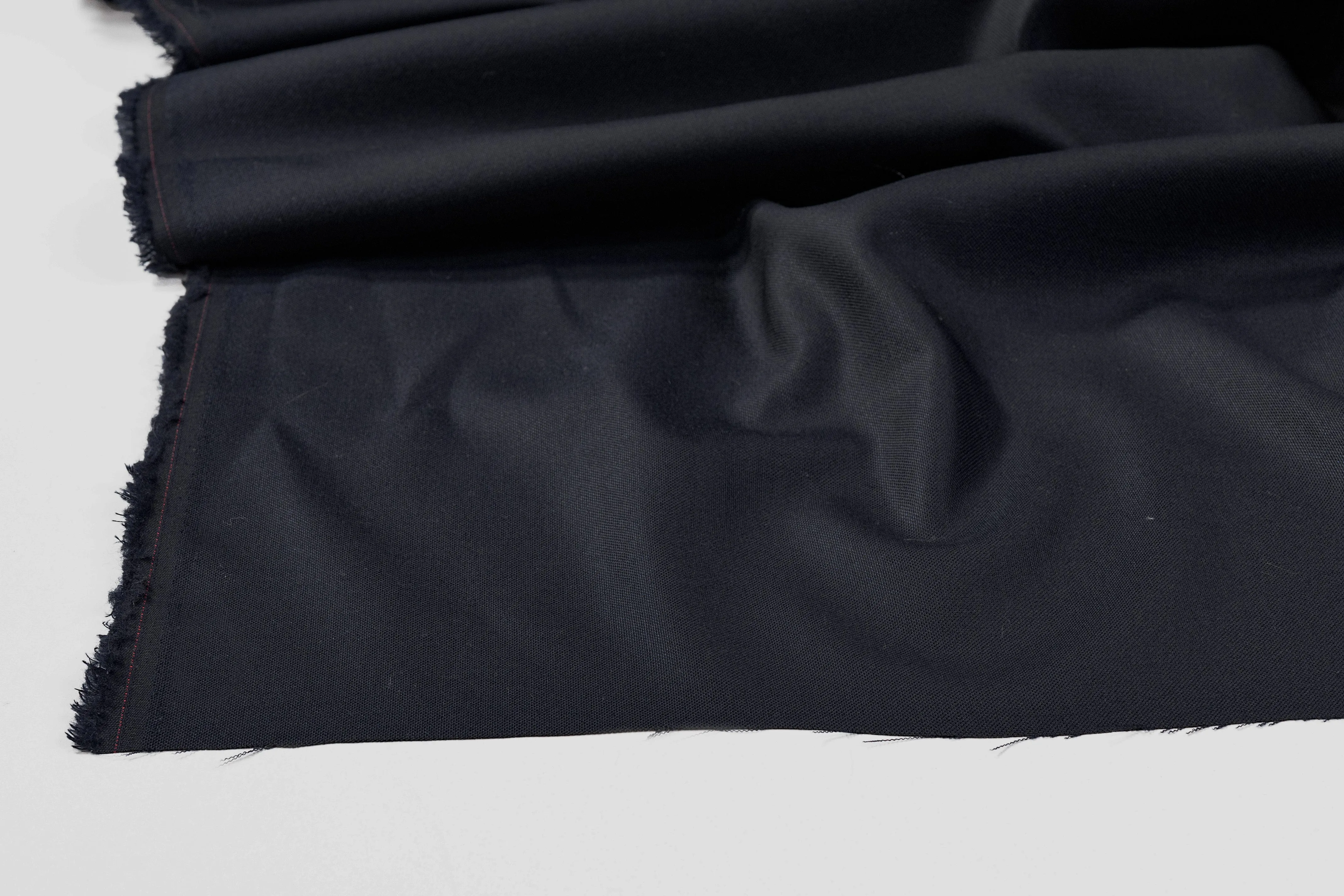 Italian Stretch Wool Suiting - Midnight Navy