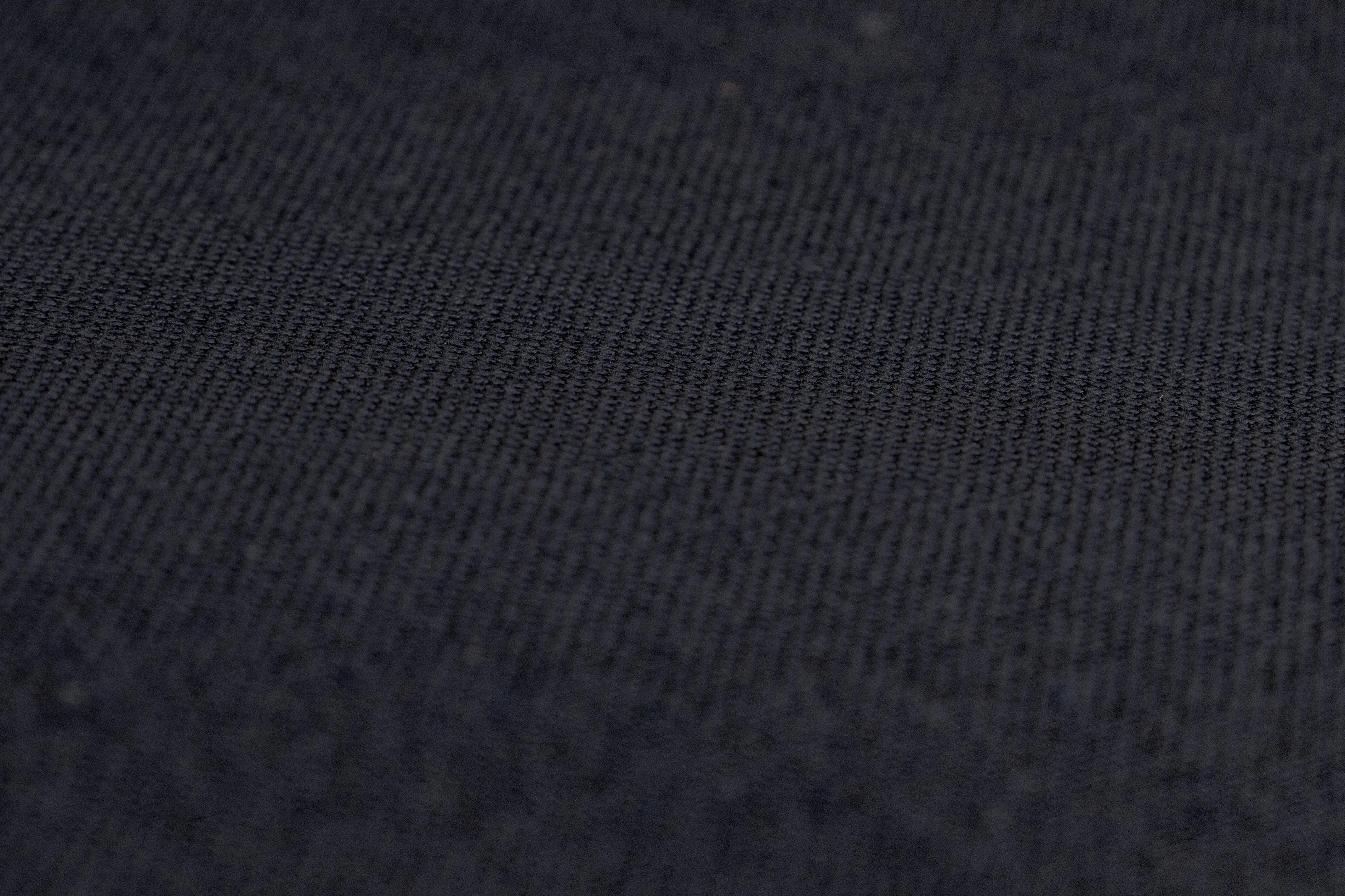 Italian Stretch Wool Suiting - Midnight Navy