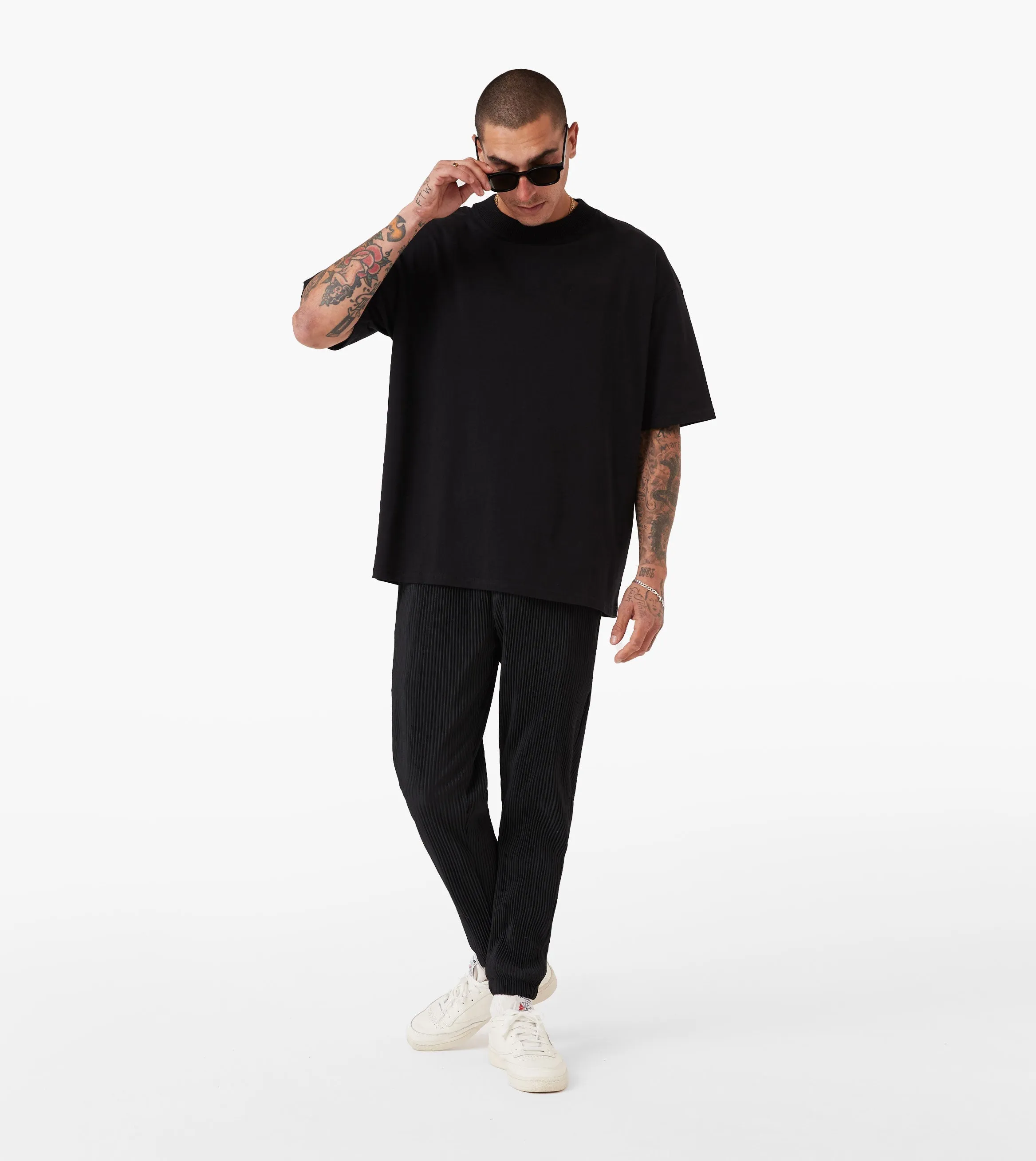 Sureshot Pleated Jogger Black