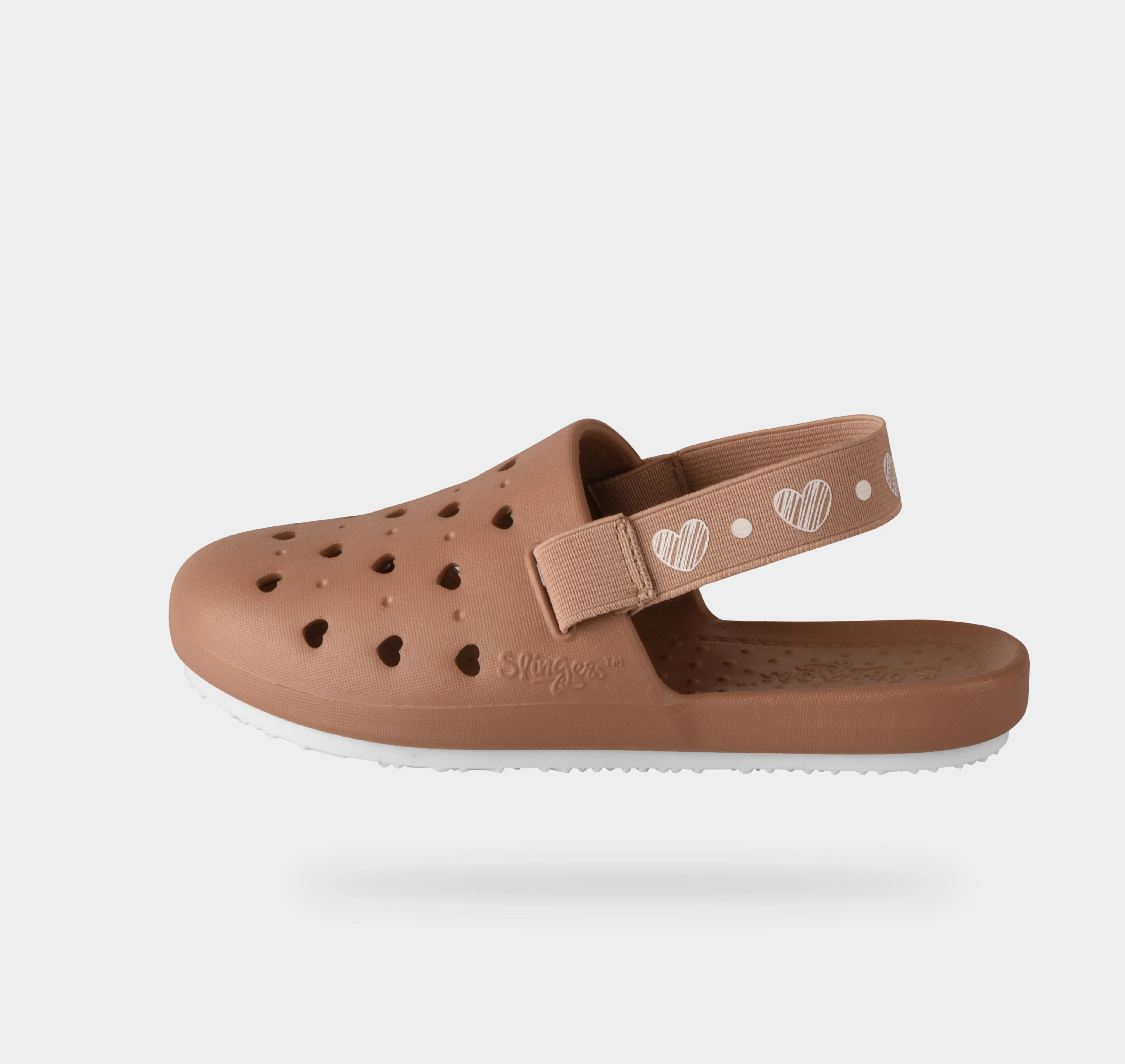 TAN HEARTS JUVENILE SLINGERS  <span style="font-size: 12px; font-weight: normal;"><br> Kids water sandal <br> *Runs true to size compared to EU sizing</span>>