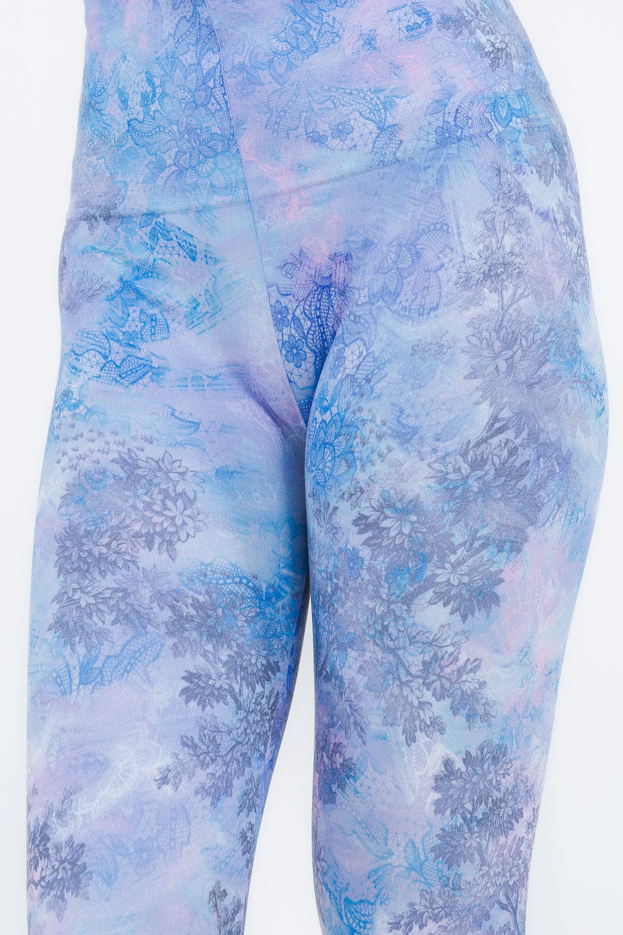 Toile de Jouy in Blue Pastel Printed Legging